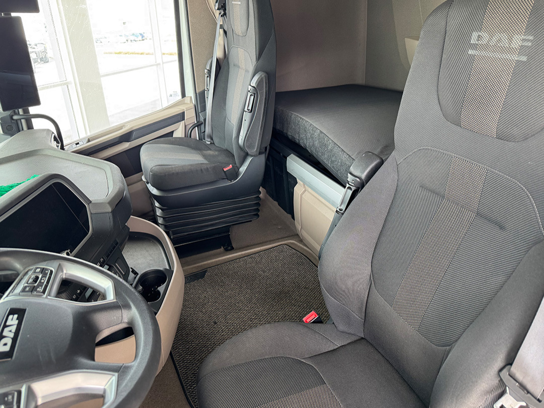 DAF XG 480 FT - Vilcējs: foto 3 DAF XG 480 FT - Vilcējs: foto 3