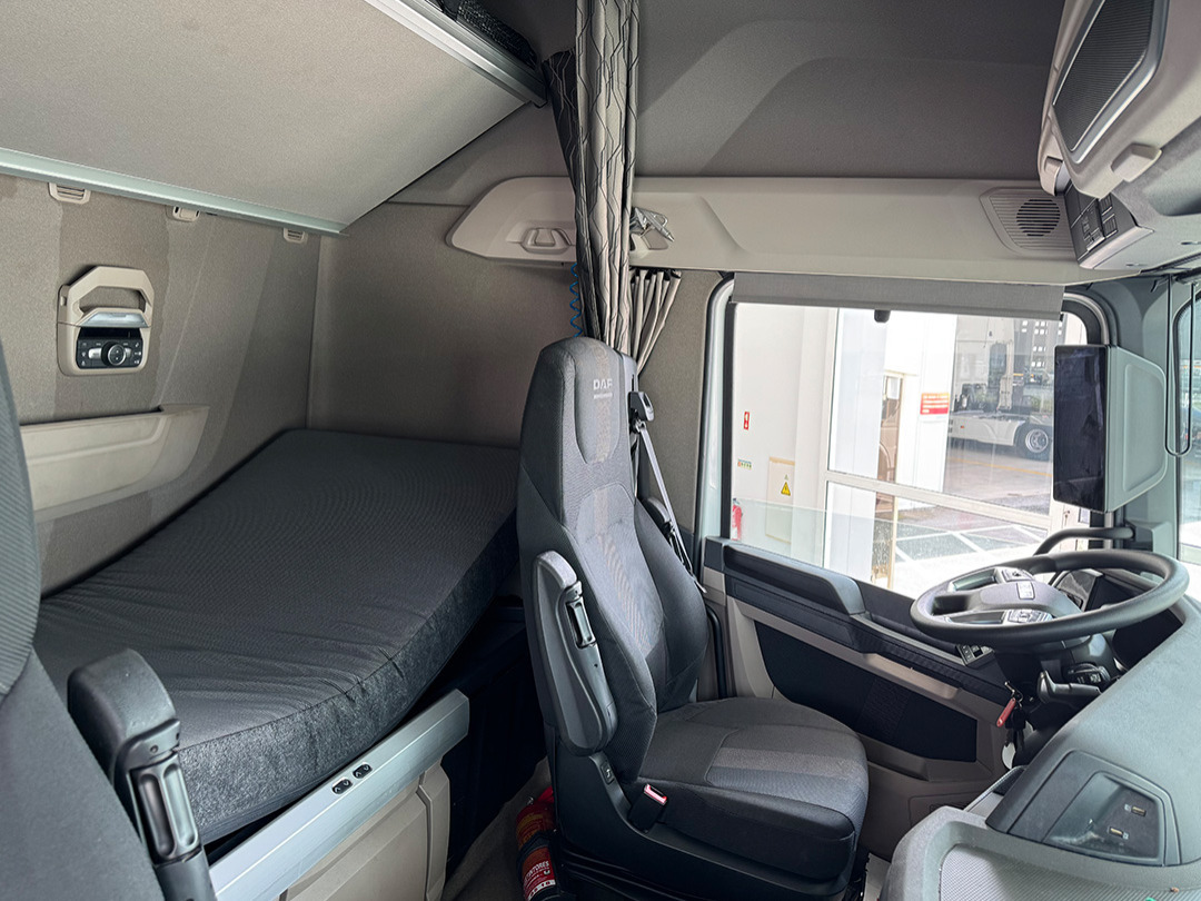 DAF XG 480 FT - Vilcējs: foto 4 DAF XG 480 FT - Vilcējs: foto 4