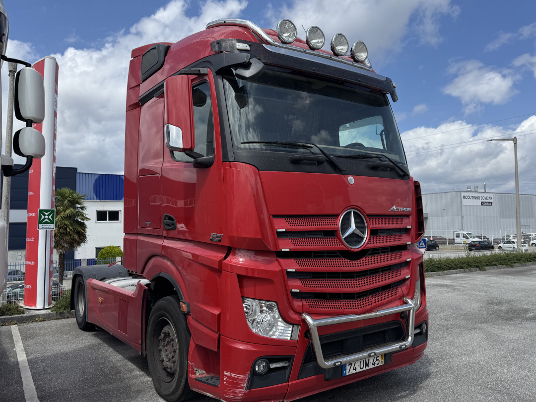 Mercedes Actros 510 1851 - Vilcējs: foto 1 Mercedes Actros 510 1851 - Vilcējs: foto 1