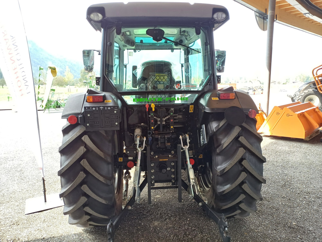 Deutz Fahr 5095 D Premium Stage V (20573) - Traktors: foto 3 Deutz Fahr 5095 D Premium Stage V (20573) - Traktors: foto 3