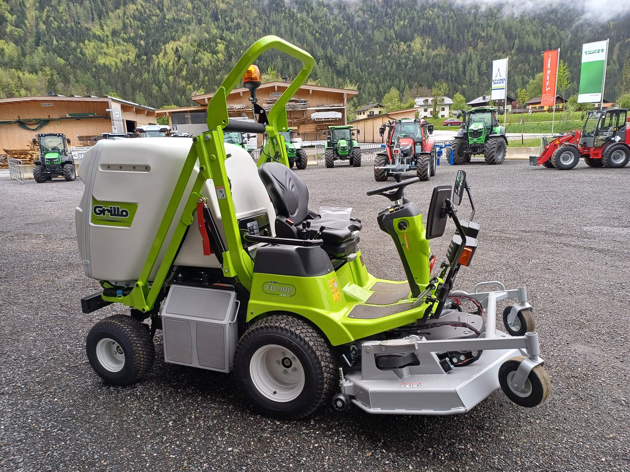 Grillo FD 900 (23229) - Zāles pļāvējs: foto 4 Grillo FD 900 (23229) - Zāles pļāvējs: foto 4