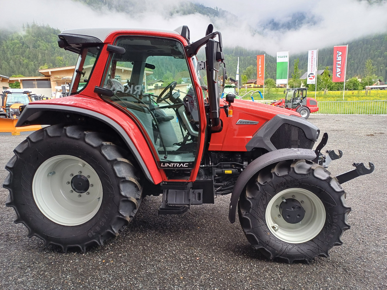 Lindner Lintrac 70 (23263) - Traktors: foto 5 Lindner Lintrac 70 (23263) - Traktors: foto 5