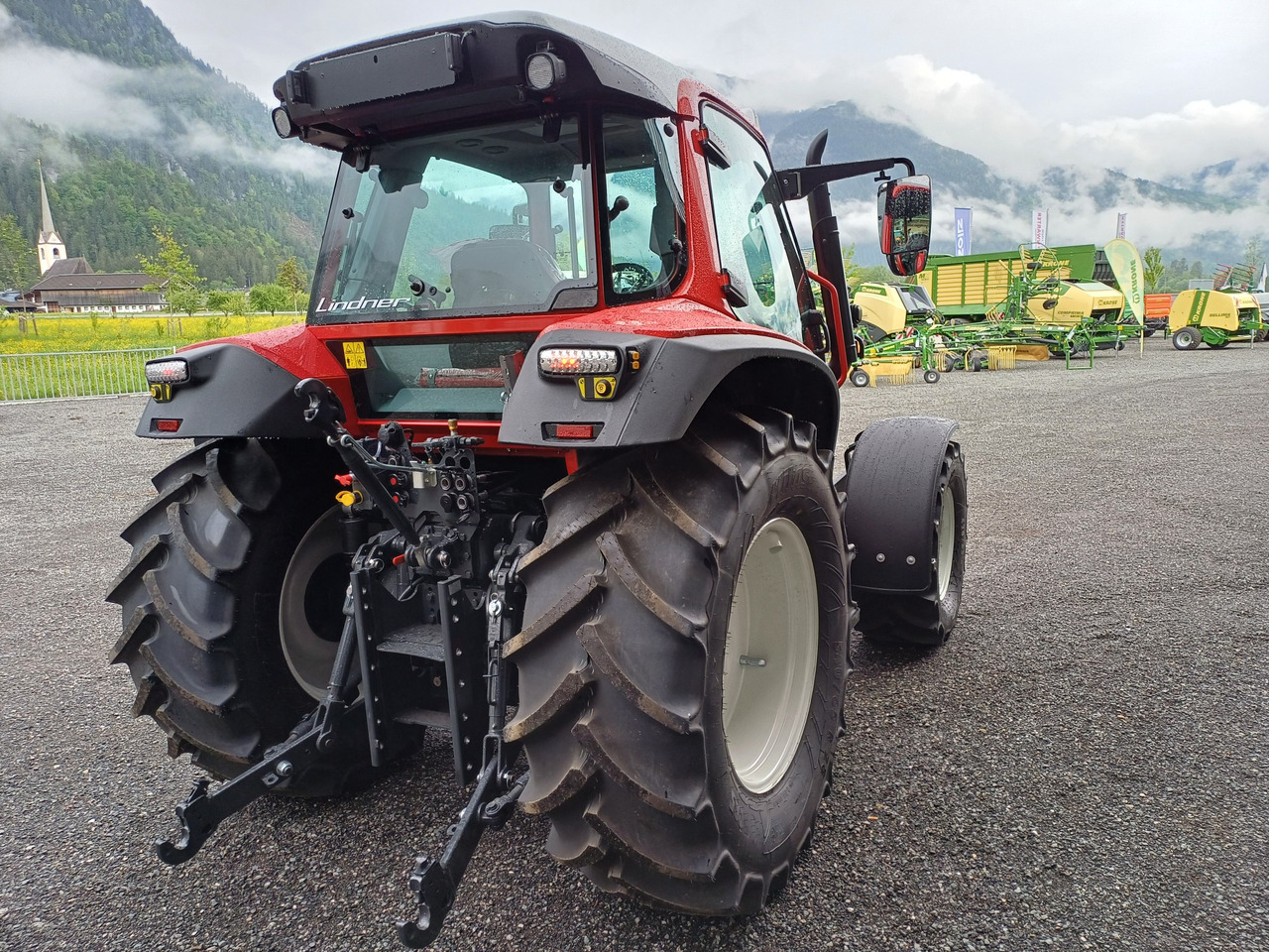 Lindner Lintrac 70 (23263) - Traktors: foto 4 Lindner Lintrac 70 (23263) - Traktors: foto 4