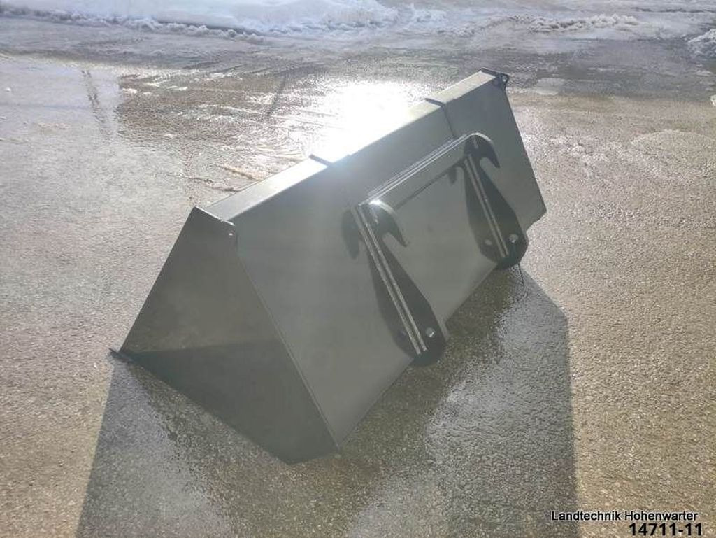 Stekro Volumenschaufel 1,6m mit Weidemann Aufnahme (14711) - Iekrāvēja kauss - Lauksaimniecības tehnika: foto 4 Stekro Volumenschaufel 1,6m mit Weidemann Aufnahme (14711) - Iekrāvēja kauss - Lauksaimniecības tehnika: foto 4