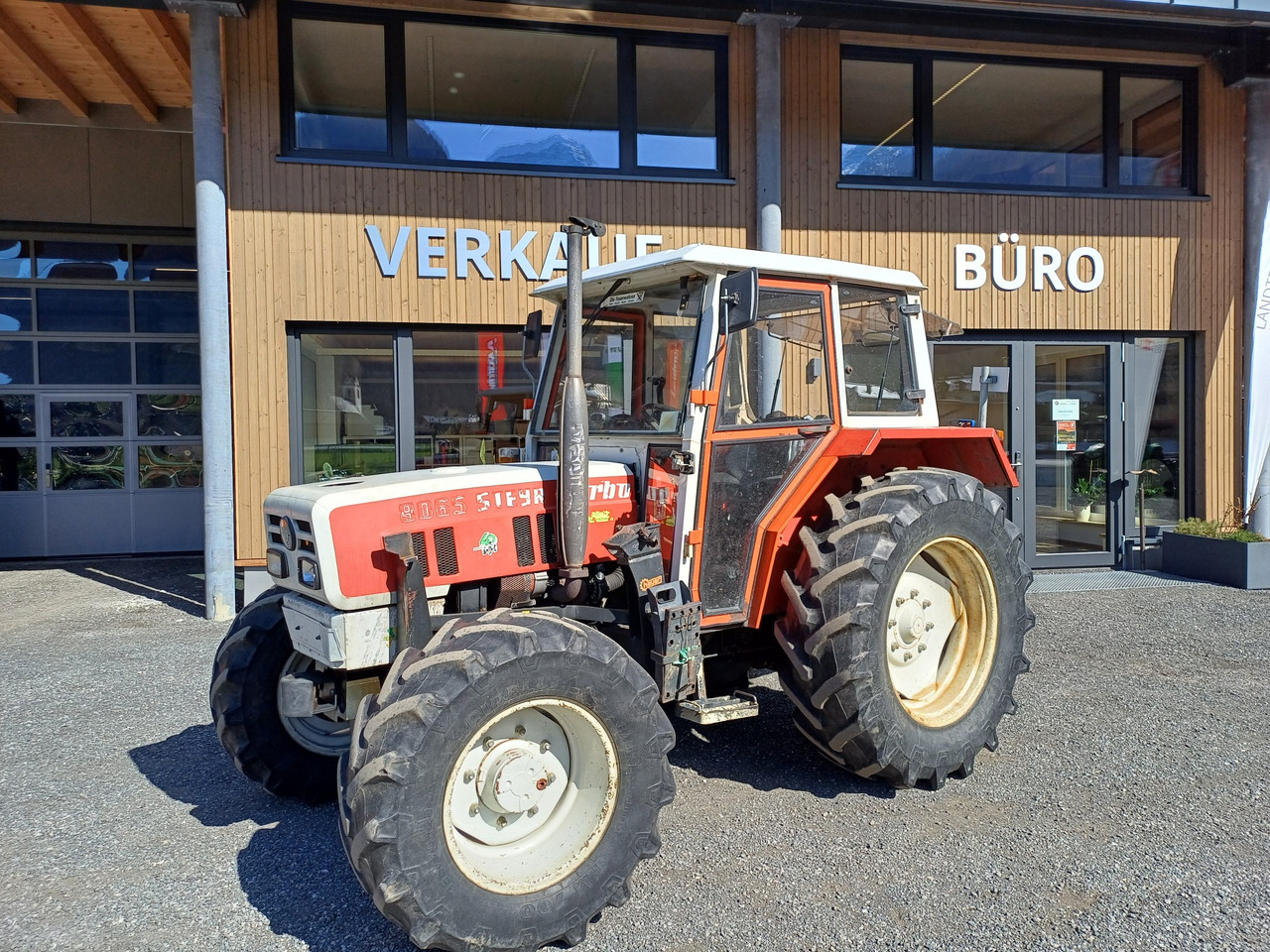 Steyr 8065 A (22836) - Traktors: foto 1 Steyr 8065 A (22836) - Traktors: foto 1