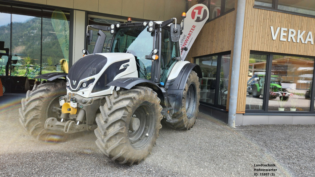 Valtra N 175 Direct (15997) - Traktors: foto 4 Valtra N 175 Direct (15997) - Traktors: foto 4
