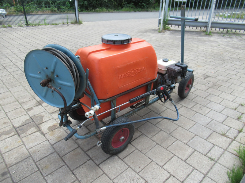Empas WS 151 100 Bar / 15 L/Min Hogedruk spuit Watertank Mobiel - Augstspiediena mazgātājs: foto 4 Empas WS 151 100 Bar / 15 L/Min Hogedruk spuit Watertank Mobiel - Augstspiediena mazgātājs: foto 4