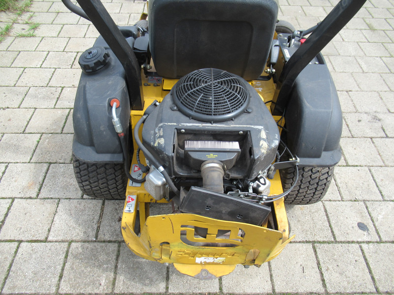 Hustler SPORT 0-Turn Maaier / Mower for parts / Defect - Zāles pļāvējs: foto 4 Hustler SPORT 0-Turn Maaier / Mower for parts / Defect - Zāles pļāvējs: foto 4