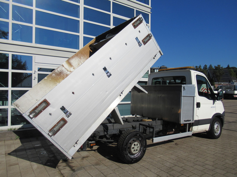 Iveco Daily 35S17 3.0 HPI Diesel EEV Kipper - Komercauto pašizgāzējs: foto 4 Iveco Daily 35S17 3.0 HPI Diesel EEV Kipper - Komercauto pašizgāzējs: foto 4
