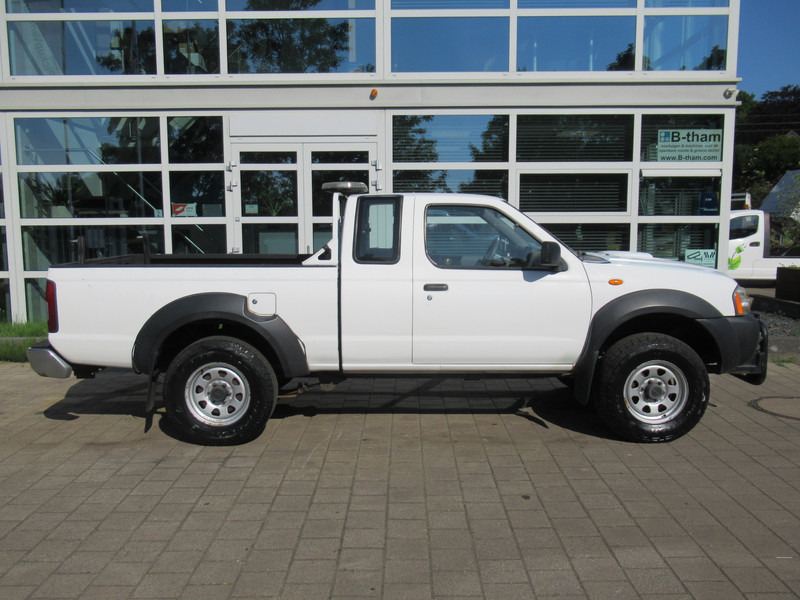 Nissan Navara 2.5 DTi King Cab 4-L.Lux. 1,5CAB PICK-UP - Komercauto: foto 4 Nissan Navara 2.5 DTi King Cab 4-L.Lux. 1,5CAB PICK-UP - Komercauto: foto 4
