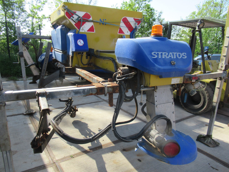 NIDO STRATOS B11K-24 PCXN350 1,1M3 + 500L Rotopower Salzstreuer Salt Spreader Zoutstrooier - Sāls un smilts kaisītājs: foto 3 NIDO STRATOS B11K-24 PCXN350 1,1M3 + 500L Rotopower Salzstreuer Salt Spreader Zoutstrooier - Sāls un smilts kaisītājs: foto 3