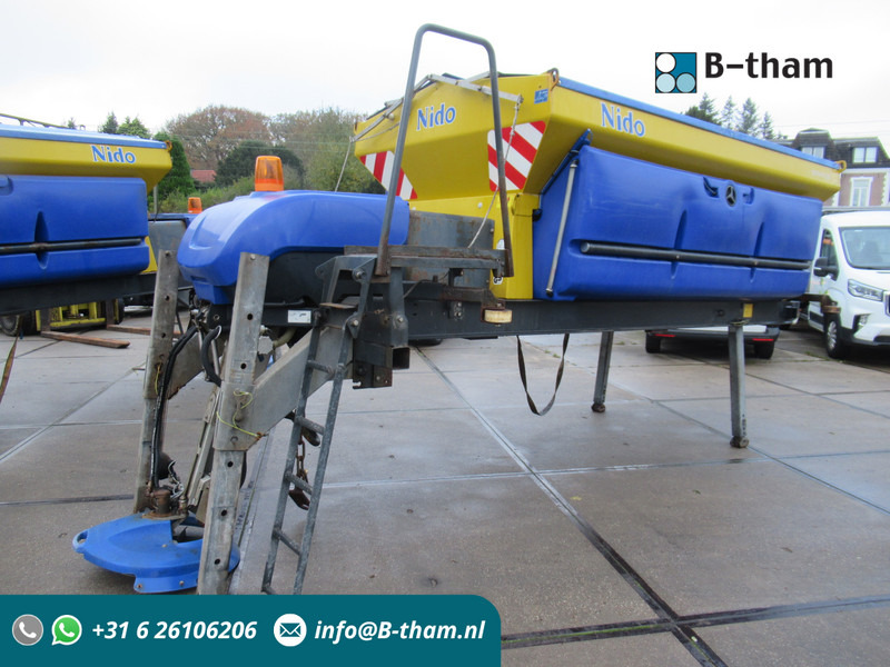 NIDO STRATOS B50-42 VCLN-490 5M3 + 2.200l HYDRO Salzstreuer Saltspreader Zoutstrooier - Sāls un smilts kaisītājs: foto 1 NIDO STRATOS B50-42 VCLN-490 5M3 + 2.200l HYDRO Salzstreuer Saltspreader Zoutstrooier - Sāls un smilts kaisītājs: foto 1