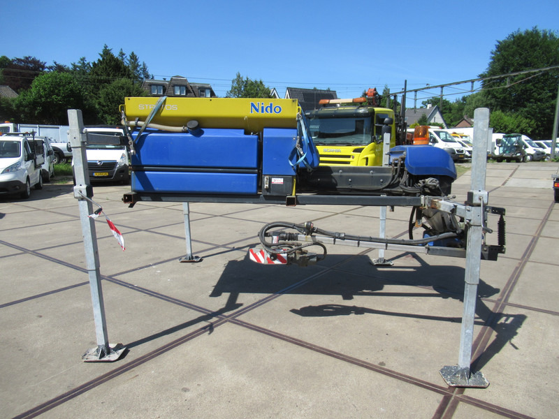 NIDO Stratos B08L-24 PCLN-350 Roto-power 0,8m3 + 350L Salzstreuer Saltspreader - Sāls un smilts kaisītājs: foto 3 NIDO Stratos B08L-24 PCLN-350 Roto-power 0,8m3 + 350L Salzstreuer Saltspreader - Sāls un smilts kaisītājs: foto 3