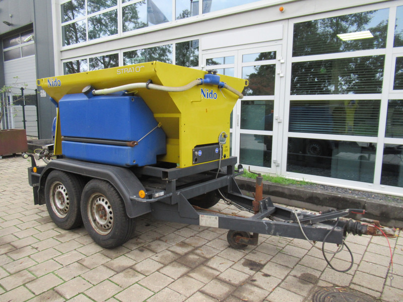 NIDO Stratos B11L-18 ACLN280 1,1M3 + 500L. Zoutstrooier Salzstreuer Saltspreader - Sāls un smilts kaisītājs: foto 4 NIDO Stratos B11L-18 ACLN280 1,1M3 + 500L. Zoutstrooier Salzstreuer Saltspreader - Sāls un smilts kaisītājs: foto 4