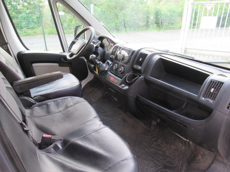 Mazs furgons, Kravas-pasažieru furgons Peugeot Boxer 330 2.2 HDI L1H1 P+ Dubbelcabine DOKA airco: foto 6
