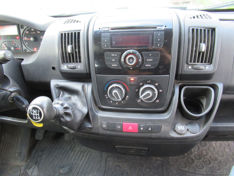 Mazs furgons, Kravas-pasažieru furgons Peugeot Boxer 330 2.2 HDI L1H1 P+ Dubbelcabine DOKA airco: foto 9