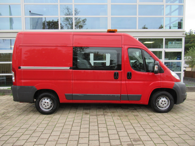 Peugeot Boxer 330 2.2 HDI L2H2 P+ DOKA Dubbelcabine - Mazs furgons, Kravas-pasažieru furgons: foto 3 Peugeot Boxer 330 2.2 HDI L2H2 P+ DOKA Dubbelcabine - Mazs furgons, Kravas-pasažieru furgons: foto 3