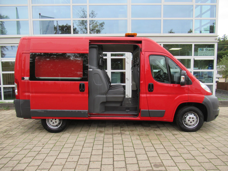 Peugeot Boxer 330 2.2 HDI L2H2 P+ DOKA Dubbelcabine - Mazs furgons, Kravas-pasažieru furgons: foto 5 Peugeot Boxer 330 2.2 HDI L2H2 P+ DOKA Dubbelcabine - Mazs furgons, Kravas-pasažieru furgons: foto 5