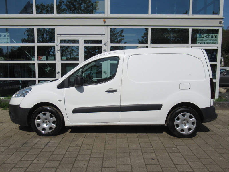 Peugeot Partner 120 1.6 HDI L1 XT AIRCO - KLIMA Schuifdeur - Furgons ar slēgtā virsbūve: foto 2 Peugeot Partner 120 1.6 HDI L1 XT AIRCO - KLIMA Schuifdeur - Furgons ar slēgtā virsbūve: foto 2