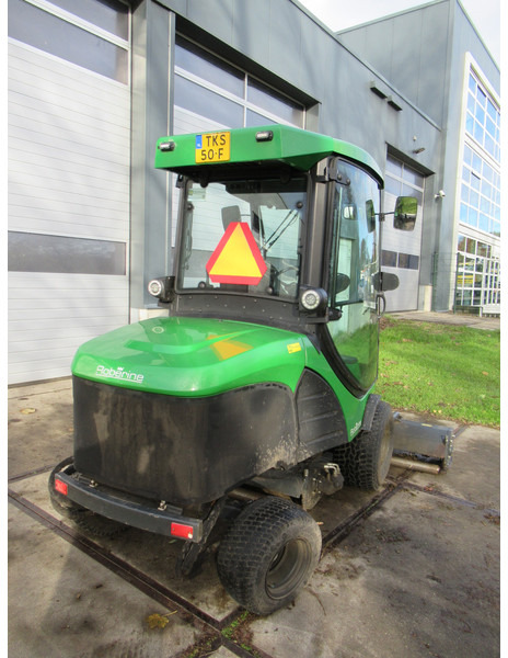 ROBERINE F3 3-delige klepelmaaier 30KW 4WD 4x4 - Zāles pļāvējs: foto 4 ROBERINE F3 3-delige klepelmaaier 30KW 4WD 4x4 - Zāles pļāvējs: foto 4