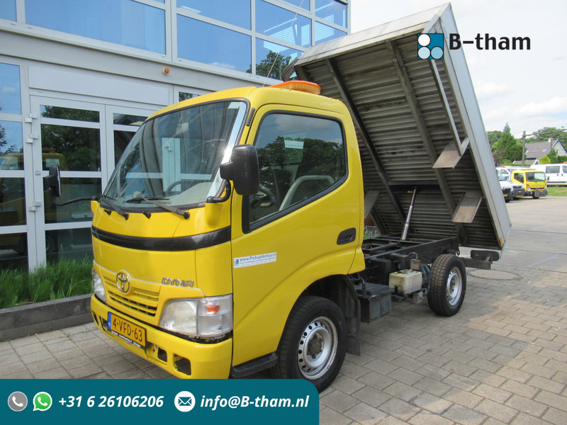 Toyota Dyna 100 3.0 D-4D 80KW kipper - Tipper - Komercauto pašizgāzējs: foto 1 Toyota Dyna 100 3.0 D-4D 80KW kipper - Tipper - Komercauto pašizgāzējs: foto 1