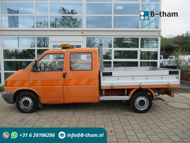 Volkswagen Transporter T4 1.9 TD 50KW 332 DOKA Dubbelcabine - Automašīna ar kravas platformu, Kravas-pasažieru furgons: foto 1 Volkswagen Transporter T4 1.9 TD 50KW 332 DOKA Dubbelcabine - Automašīna ar kravas platformu, Kravas-pasažieru furgons: foto 1