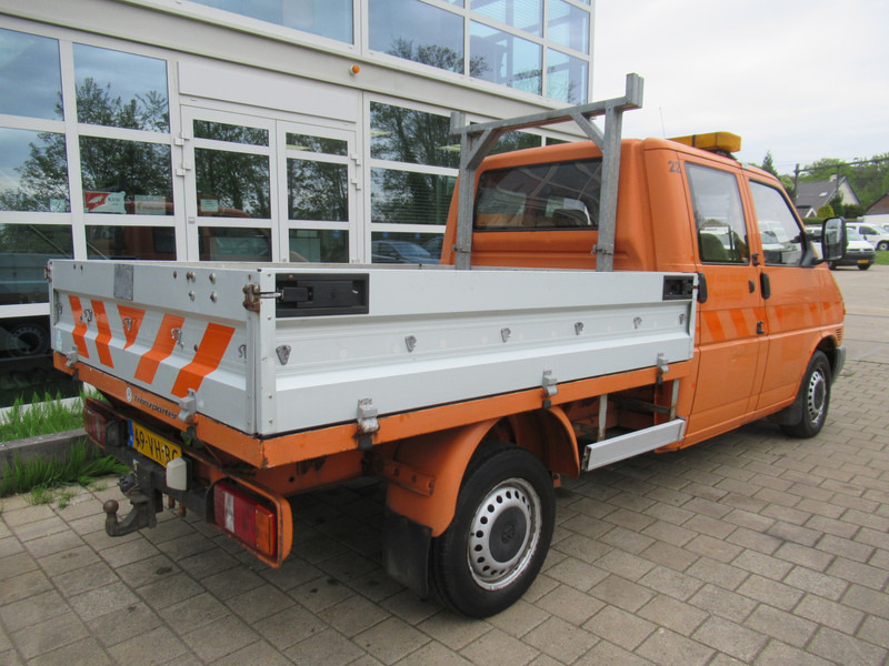 Volkswagen Transporter T4 1.9 TD 50KW 332 DOKA Dubbelcabine - Automašīna ar kravas platformu, Kravas-pasažieru furgons: foto 5 Volkswagen Transporter T4 1.9 TD 50KW 332 DOKA Dubbelcabine - Automašīna ar kravas platformu, Kravas-pasažieru furgons: foto 5