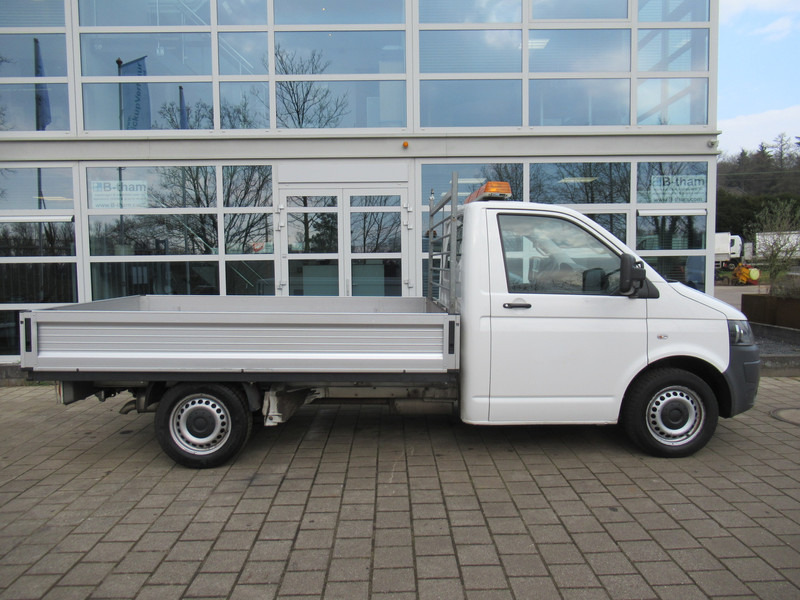 Volkswagen Transporter T5 2.0 TDI 62KW L2H1 Pick-Up Open laadbak - Automašīna ar kravas platformu: foto 3 Volkswagen Transporter T5 2.0 TDI 62KW L2H1 Pick-Up Open laadbak - Automašīna ar kravas platformu: foto 3