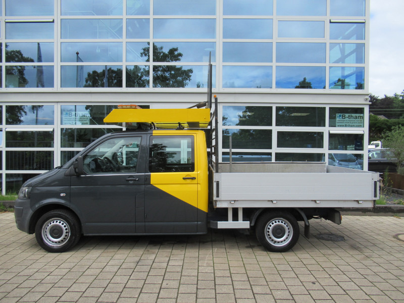 Volkswagen Transporter T5 2.0 TDI 75KW L2 DOKA dubbelcabine Kipper Actiebord - Komercauto pašizgāzējs, Kravas-pasažieru furgons: foto 5 Volkswagen Transporter T5 2.0 TDI 75KW L2 DOKA dubbelcabine Kipper Actiebord - Komercauto pašizgāzējs, Kravas-pasažieru furgons: foto 5