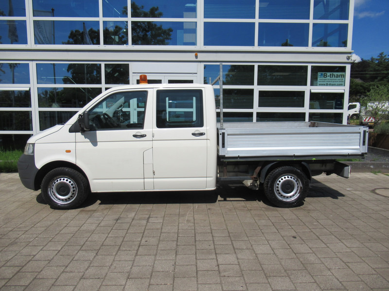 Volkswagen Transporter T5 2.5 TDI 96KW 340 DOKA Dubbelcabine - Automašīna ar kravas platformu, Kravas-pasažieru furgons: foto 2 Volkswagen Transporter T5 2.5 TDI 96KW 340 DOKA Dubbelcabine - Automašīna ar kravas platformu, Kravas-pasažieru furgons: foto 2