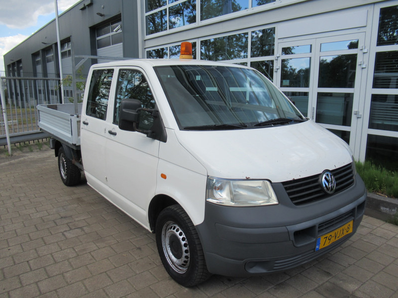 Volkswagen Transporter T5 2.5 TDI 96KW 340 DOKA Dubbelcabine - Automašīna ar kravas platformu, Kravas-pasažieru furgons: foto 4 Volkswagen Transporter T5 2.5 TDI 96KW 340 DOKA Dubbelcabine - Automašīna ar kravas platformu, Kravas-pasažieru furgons: foto 4
