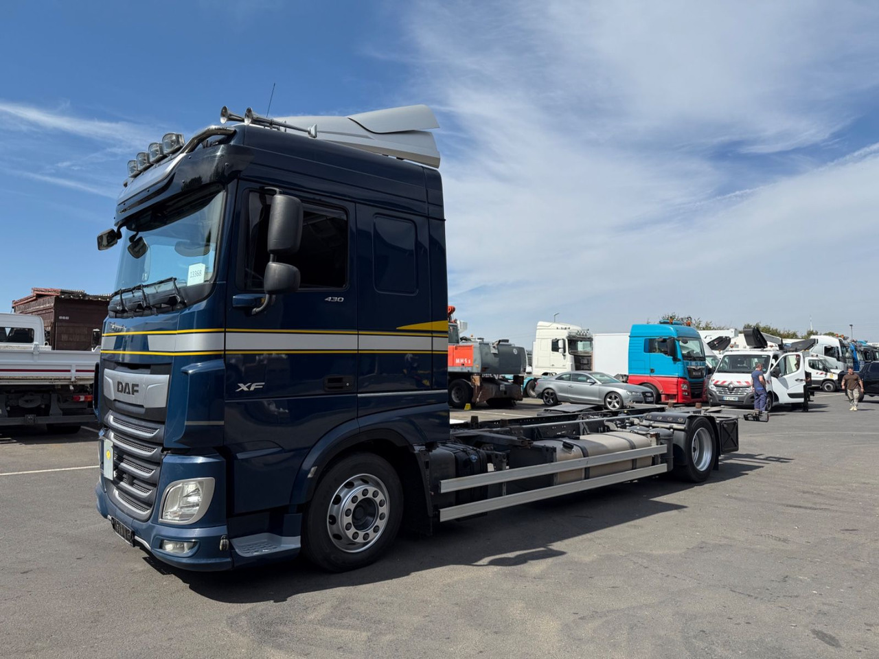DAF XF430/Jumbo;Mega/Intarder/Standklima-Heizung/BDF - Konteineru vedējs/ Kravas automašīna ar noņemamā virsbūve: foto 2 DAF XF430/Jumbo;Mega/Intarder/Standklima-Heizung/BDF - Konteineru vedējs/ Kravas automašīna ar noņemamā virsbūve: foto 2
