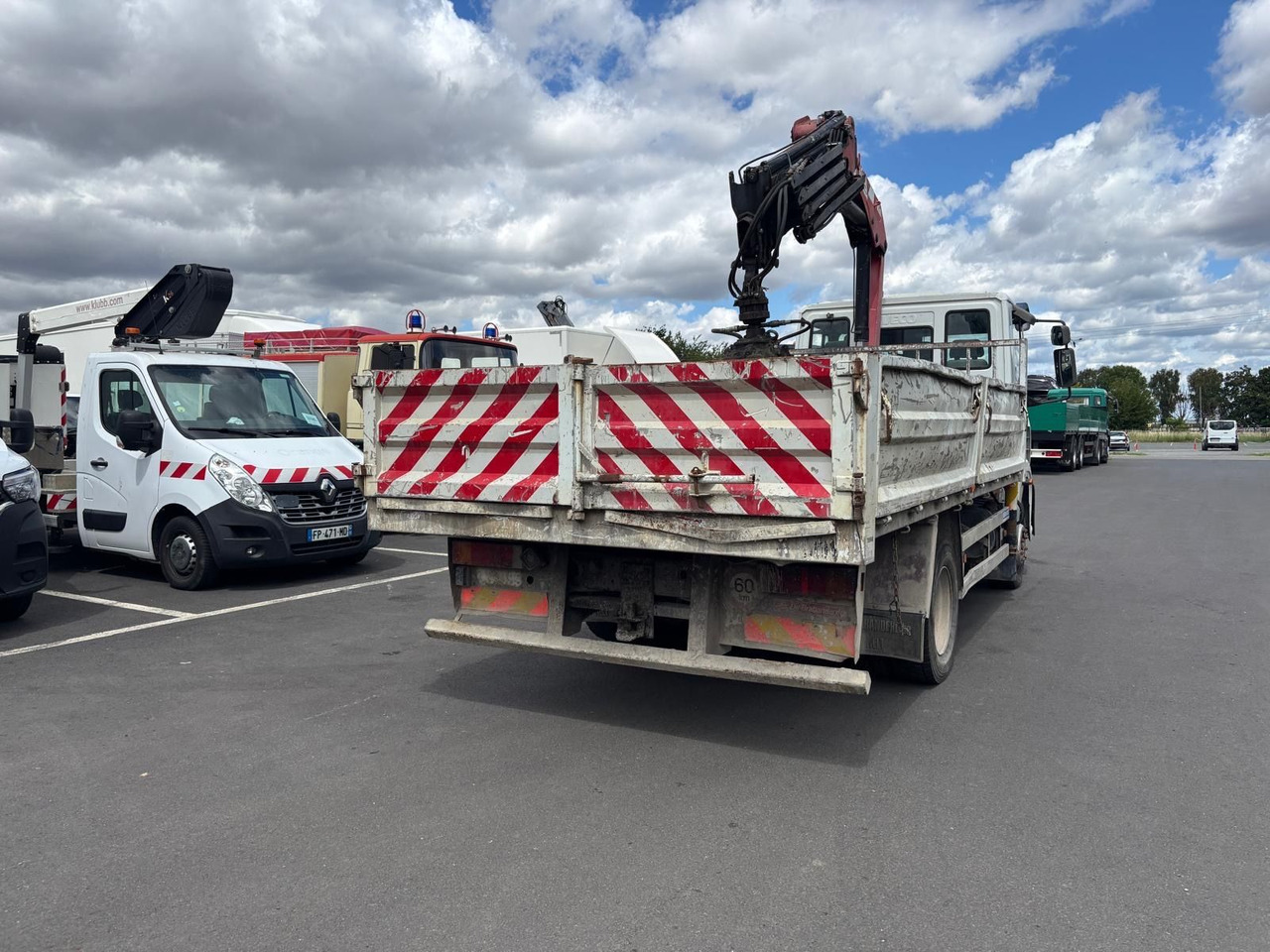 Iveco Eurocargo ML120E21 /Kipper/ Kran/ kein Brief! - Kravas automašīna pašizgāzējs, Kravas auto ar manipulatoru: foto 3 Iveco Eurocargo ML120E21 /Kipper/ Kran/ kein Brief! - Kravas automašīna pašizgāzējs, Kravas auto ar manipulatoru: foto 3