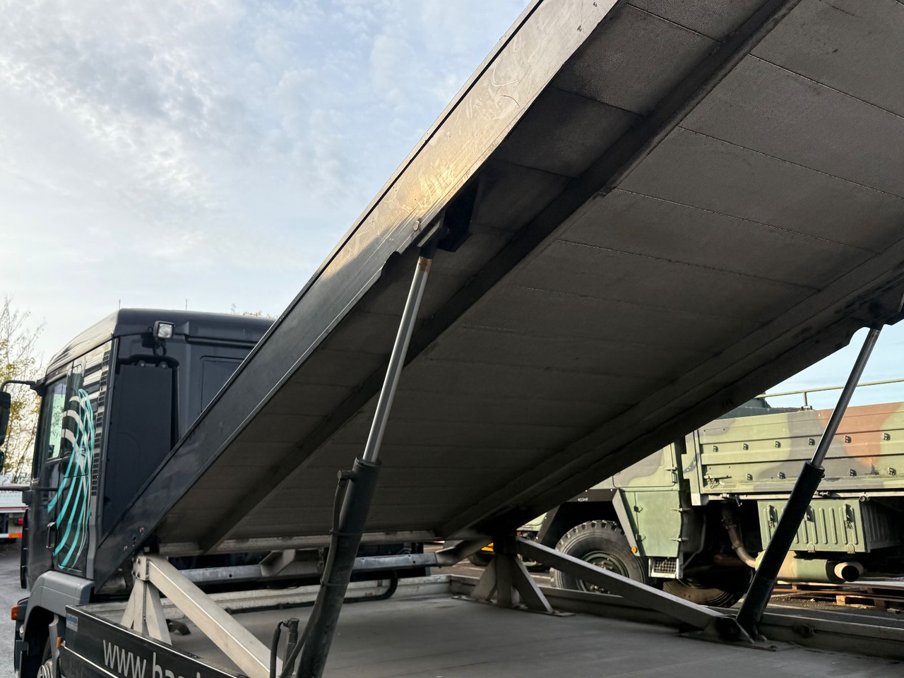 MAN TGL 8.210 Moetefindt, Doppelstock, Winde, Klima - Autovedējs: foto 5 MAN TGL 8.210 Moetefindt, Doppelstock, Winde, Klima - Autovedējs: foto 5