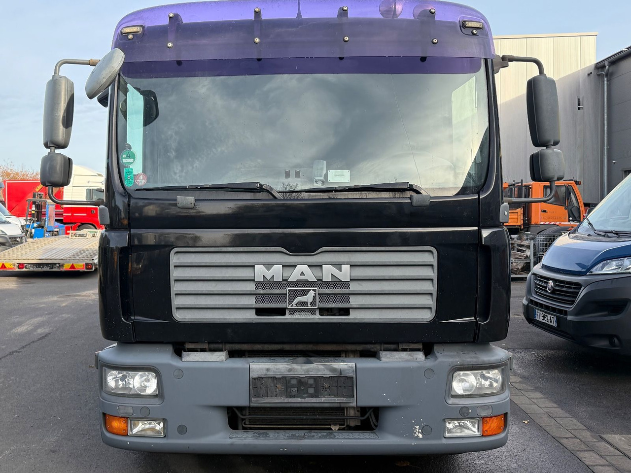MAN TGL 8.210 Moetefindt, Doppelstock, Winde, Klima - Autovedējs: foto 2 MAN TGL 8.210 Moetefindt, Doppelstock, Winde, Klima - Autovedējs: foto 2