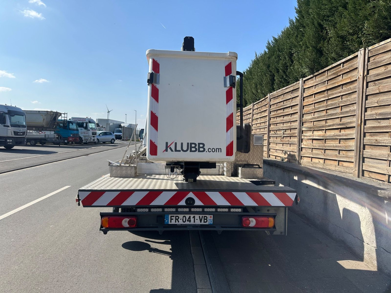 Renault Master III*Steiger 12m*orig.km*Topzustand* Renault Master III*Steiger 12m*orig.km*Topzustand* - Autopacēlājs, Komercauto: foto 5 Renault Master III*Steiger 12m*orig.km*Topzustand* Renault Master III*Steiger 12m*orig.km*Topzustand* - Autopacēlājs, Komercauto: foto 5
