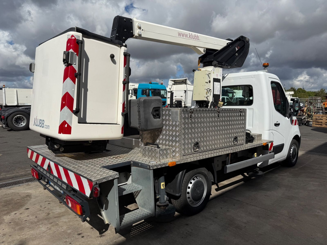 Renault Master III Steiger Klubb K26 / 11,2m / 200Kg - Autopacēlājs: foto 5 Renault Master III Steiger Klubb K26 / 11,2m / 200Kg - Autopacēlājs: foto 5