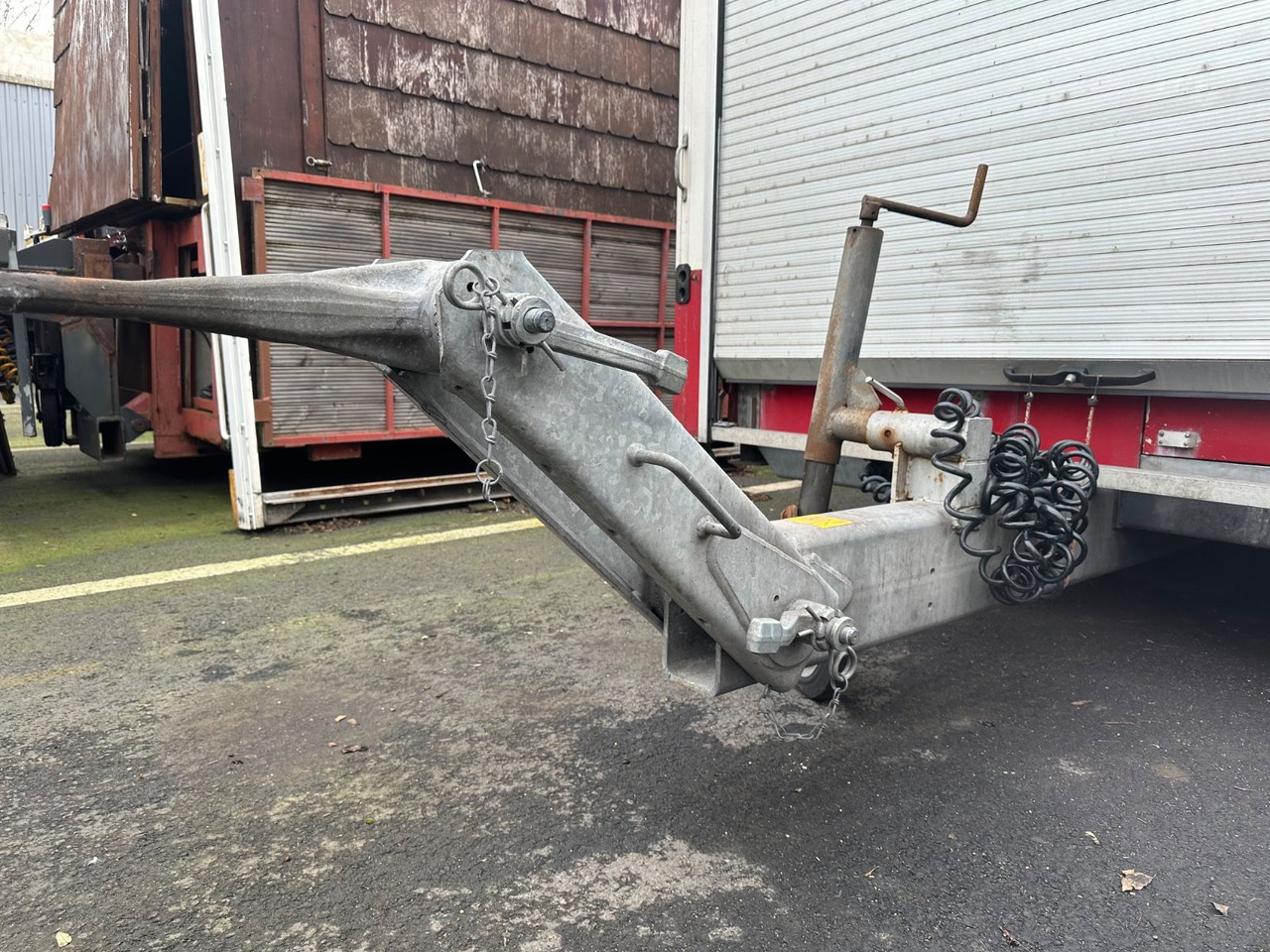 Tamco Merkur 6600D Fisch- Verkaufswagen Tamco Merkur 6600D Fisch- Verkaufswagen - Tirdzniecības piekabe: foto 3 Tamco Merkur 6600D Fisch- Verkaufswagen Tamco Merkur 6600D Fisch- Verkaufswagen - Tirdzniecības piekabe: foto 3