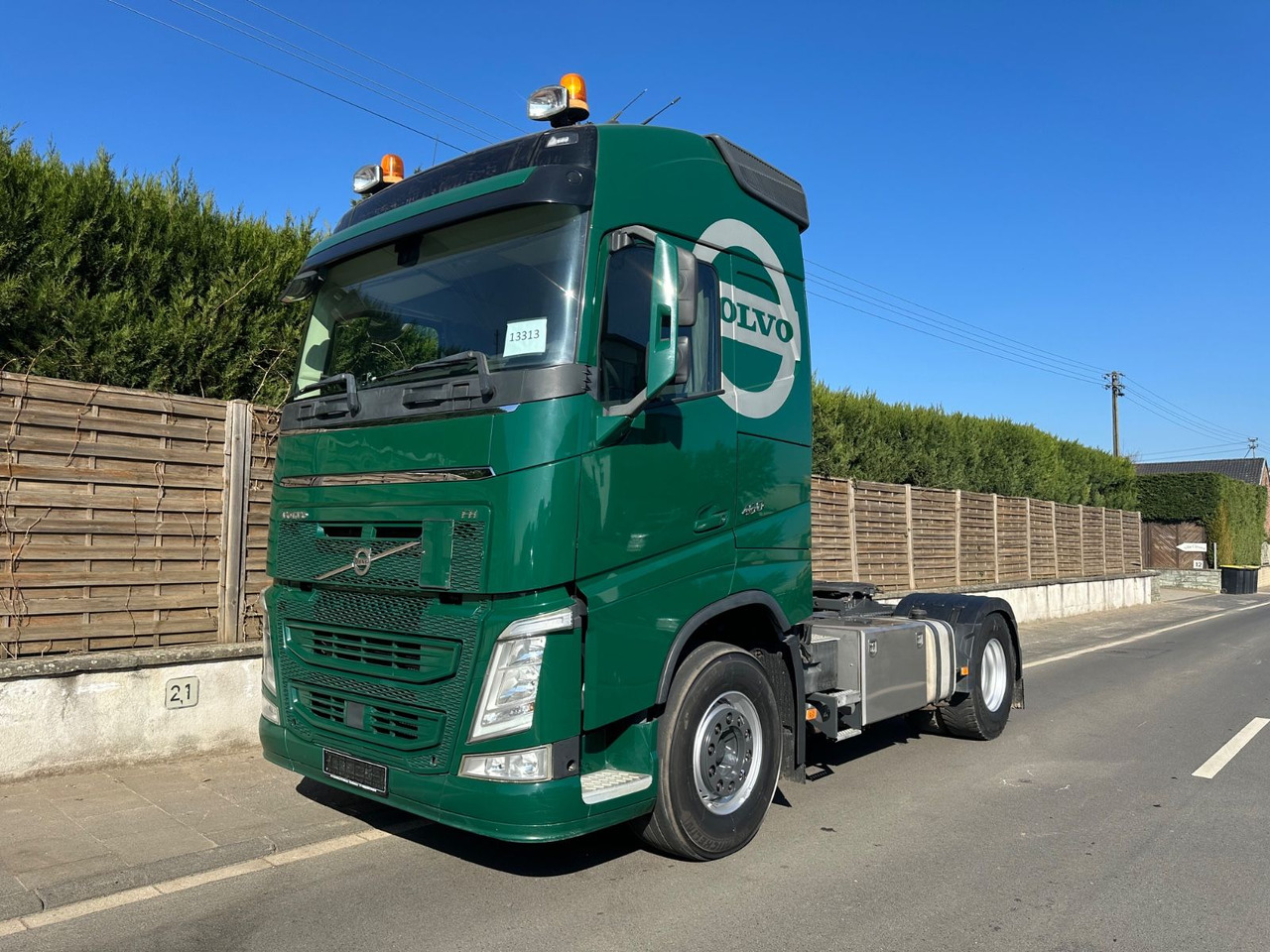 Volvo FH 460 *orig.KM/2-K-Hydraulic/1st owner/VEB+ - Vilcējs: foto 1 Volvo FH 460 *orig.KM/2-K-Hydraulic/1st owner/VEB+ - Vilcējs: foto 1
