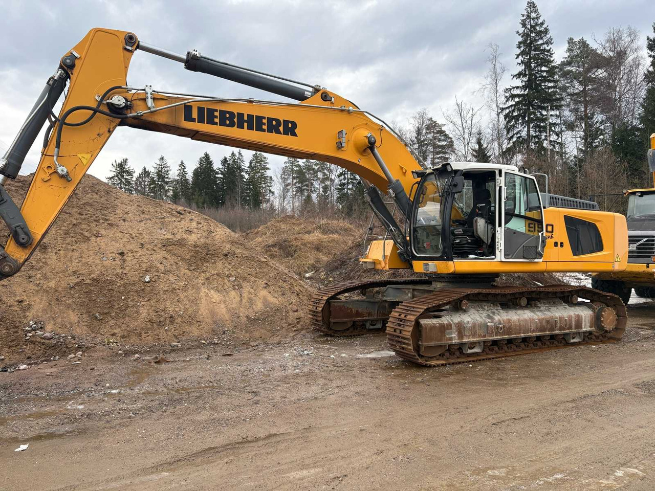 Liebherr 950SME crawler excavator - Kāpurķēžu ekskavators: foto 2 Liebherr 950SME crawler excavator - Kāpurķēžu ekskavators: foto 2