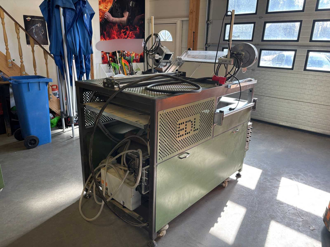 Thermoforming Machine EDL Parnavac VFM - Iepakošanas mašīna: foto 5 Thermoforming Machine EDL Parnavac VFM - Iepakošanas mašīna: foto 5