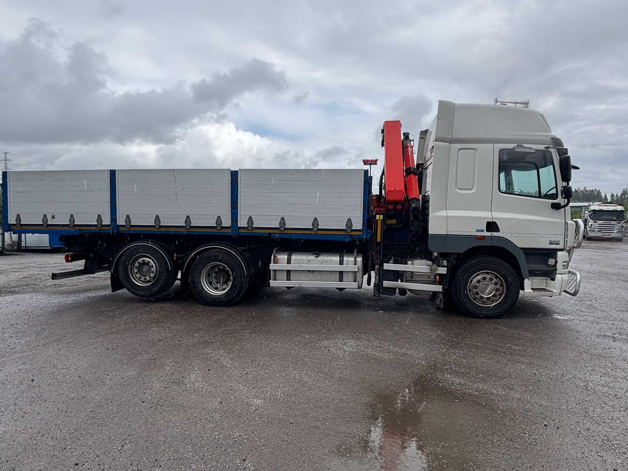 Truck DAF CF 85.460 FAN + Crane Palfinger PK 17000 - Bortu kravas automašīna/ Platforma, Kravas auto ar manipulatoru: foto 4 Truck DAF CF 85.460 FAN + Crane Palfinger PK 17000 - Bortu kravas automašīna/ Platforma, Kravas auto ar manipulatoru: foto 4
