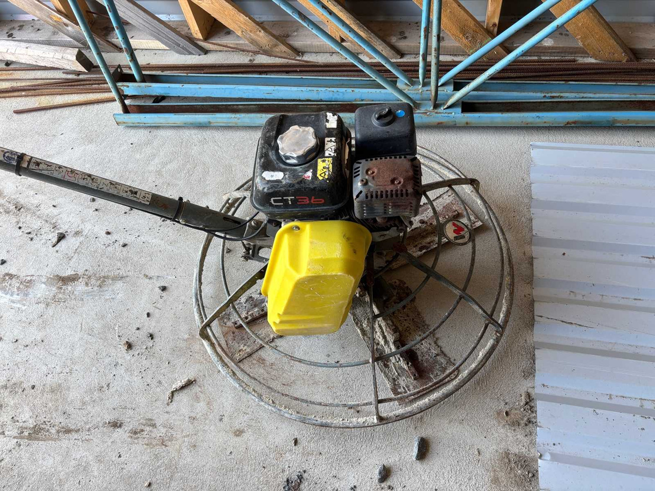 Wacker Neuson Trowel CT 36-5A concrete grinder - Betona maisītājs: foto 5 Wacker Neuson Trowel CT 36-5A concrete grinder - Betona maisītājs: foto 5