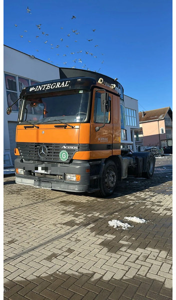 Mercedes-Benz Actros 1840 - Termināļa traktors: foto 4 Mercedes-Benz Actros 1840 - Termināļa traktors: foto 4