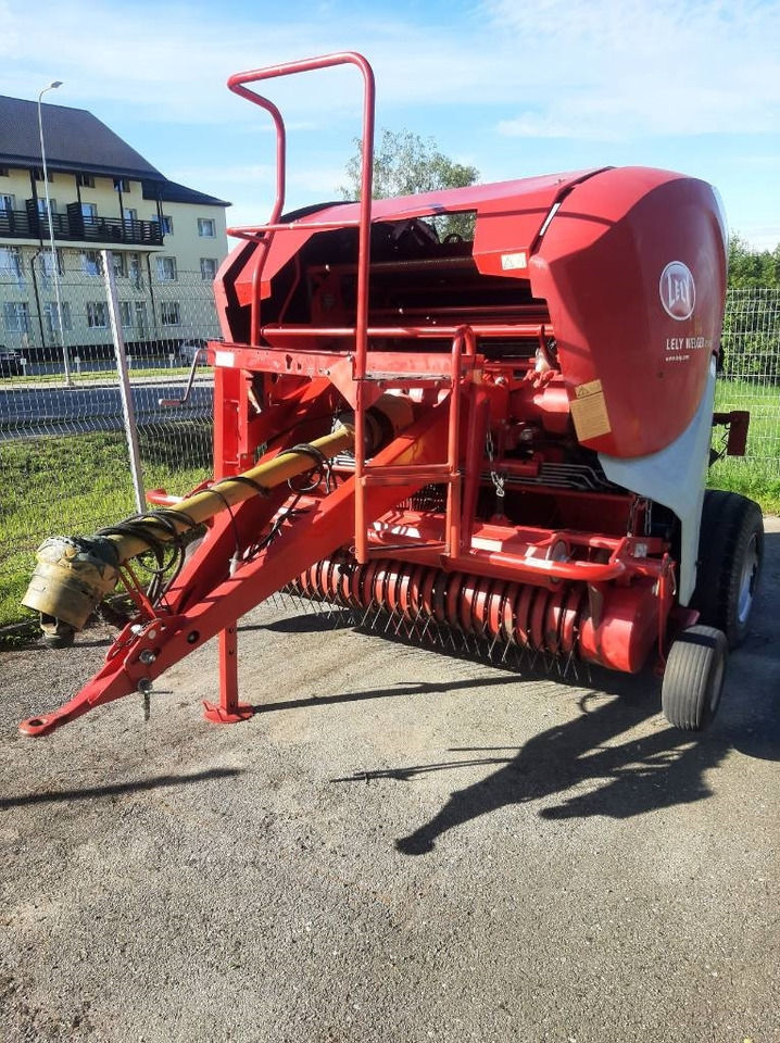 Lely Welger RP 245 Profi - Rituļu prese: foto 1 Lely Welger RP 245 Profi - Rituļu prese: foto 1