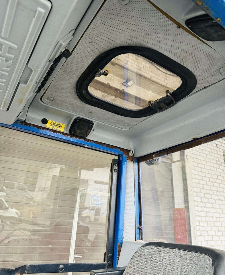 Iseki 530 - Traktors: foto 5 Iseki 530 - Traktors: foto 5