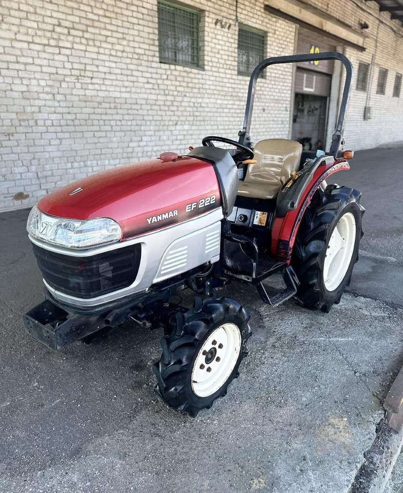 Yanmar EF222 - Traktors: foto 1 Yanmar EF222 - Traktors: foto 1
