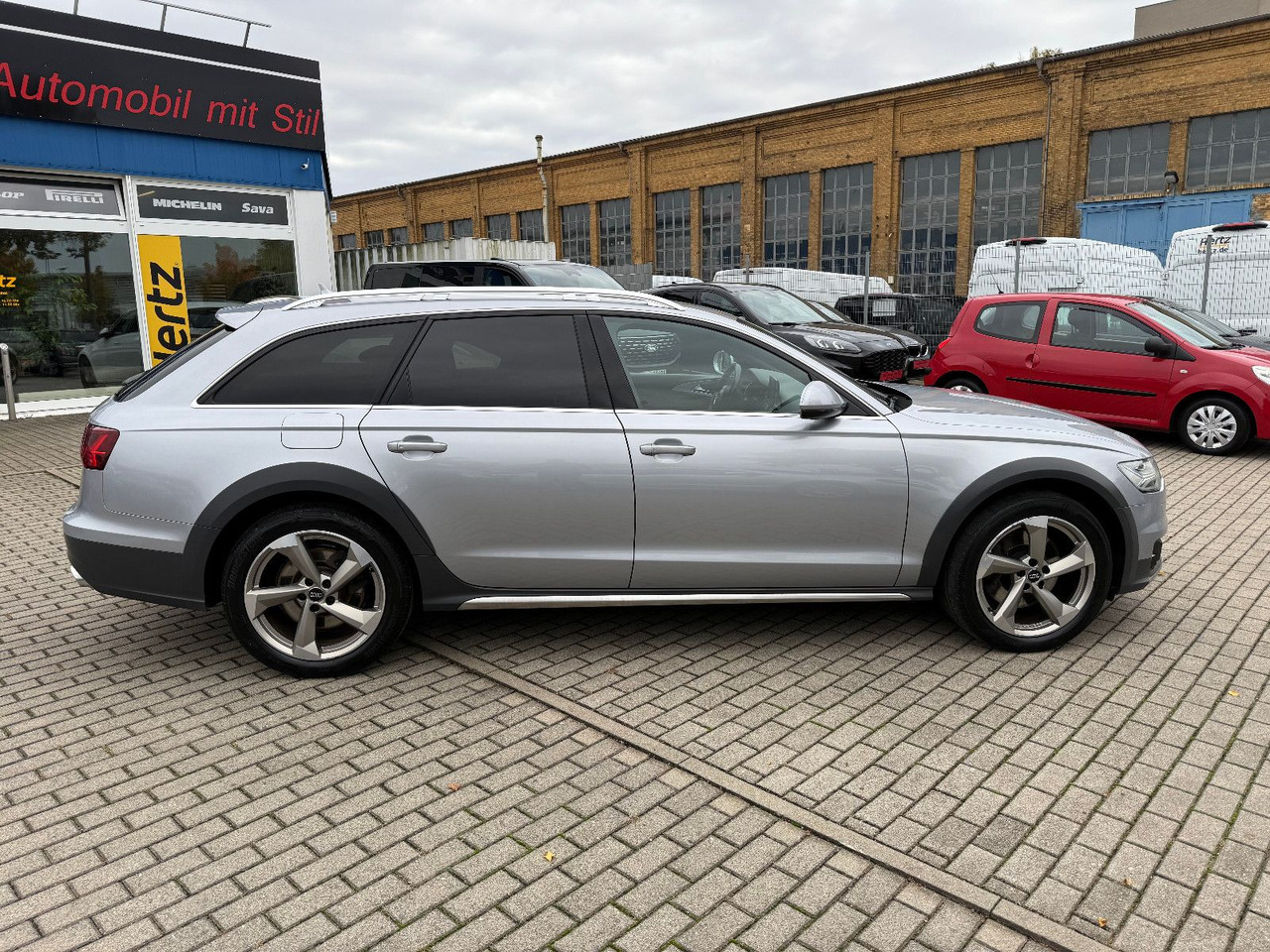 Audi A6 Allroad quattro 3.0 TDI LED LASER NAVI ALCANT - Universālis: foto 3 Audi A6 Allroad quattro 3.0 TDI LED LASER NAVI ALCANT - Universālis: foto 3