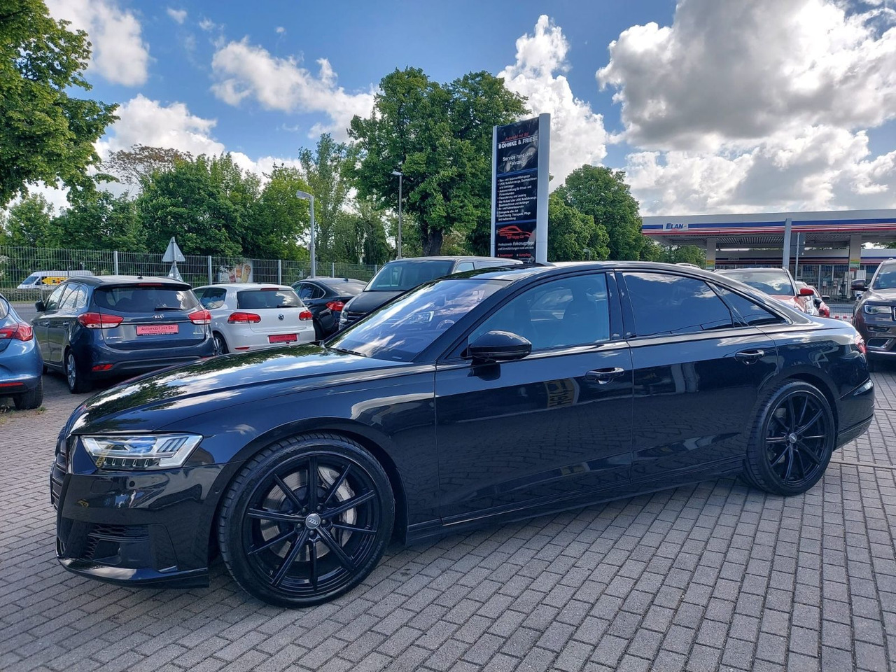 Audi A8 60 TDI quattro LED VOLL HEAD UP B&O VOLL VOL - Sedans: foto 2 Audi A8 60 TDI quattro LED VOLL HEAD UP B&O VOLL VOL - Sedans: foto 2