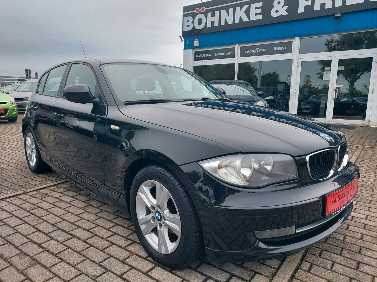 BMW 116 Baureihe 1 Lim. 116d Klima Sitzheizung - Sedans: foto 1 BMW 116 Baureihe 1 Lim. 116d Klima Sitzheizung - Sedans: foto 1